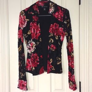 Inc International Concepts Small floral lace button down top!